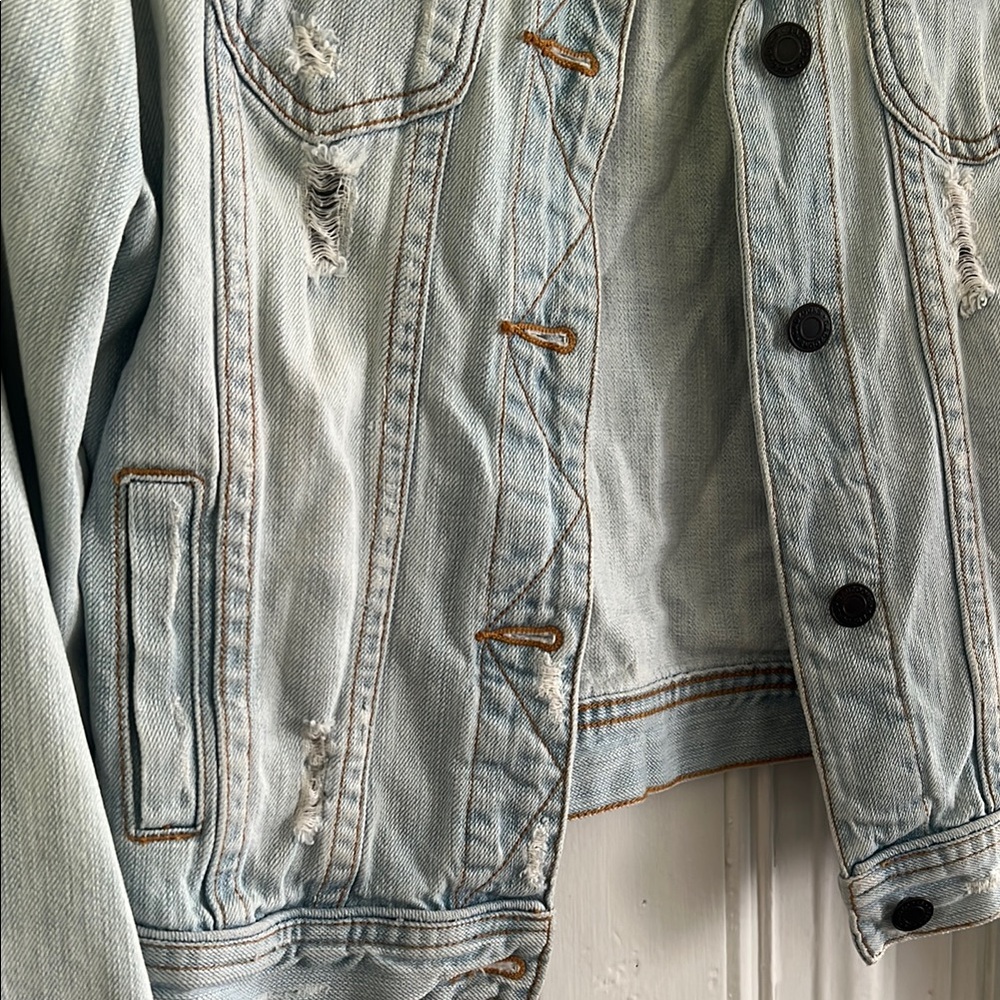 Distressed Denim Jacket - Picture 3 of 8